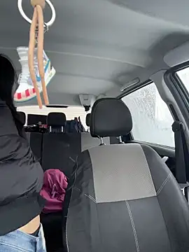 Snapshot of MeekyRich chatting on November 2025 03:08:02 AM MeekyRich online show from November 2025 03:08:02 AM