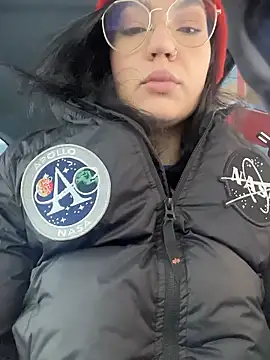 Snapshot of MeekyRich chatting on January 2026 04:07:02 AM MeekyRich online show from January 2026 04:07:02 AM