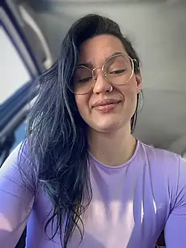 Snapshot of MeekyRich chatting on February 2026 06:40:02 AM MeekyRich online show from February 2026 06:40:02 AM