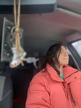 Snapshot of MeekyRich chatting on February 2026 03:11:02 AM MeekyRich online show from February 2026 03:11:02 AM