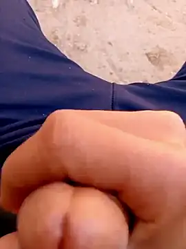 Snapshot of Hema0Hema chatting on February 2026 07:45:02 AM Hema0Hema online show from February 2026 07:45:02 AM