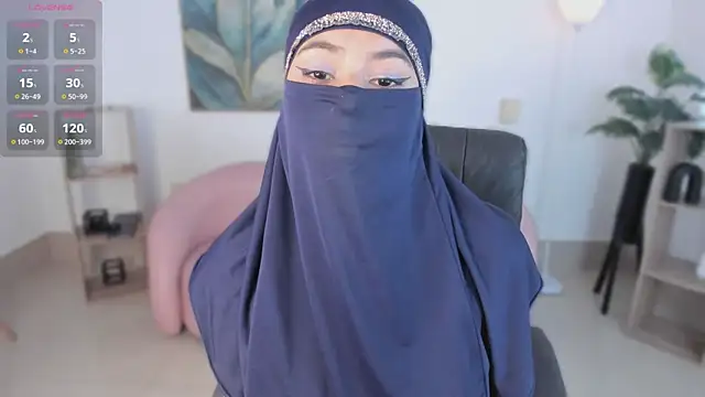 kylie soraya online show from October 2025 04:08:02 PM