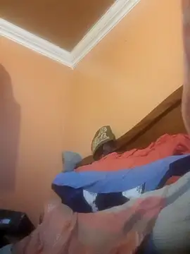 Snapshot of RearApiary chatting on December 2025 03:59:01 AM RearApiary online show from December 2025 03:59:01 AM