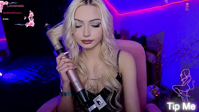 LinaLirian online show from January 2026 07:45:01 PM