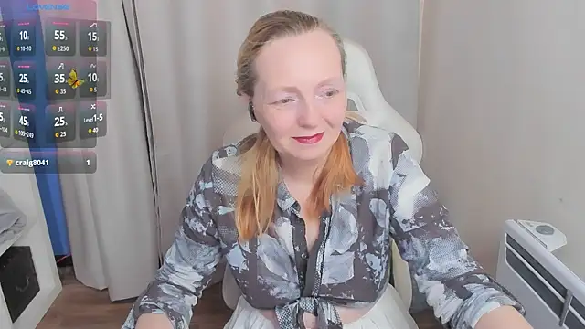 Karen Villis online show from November 2025 09:59:02 AM