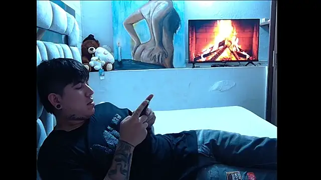 Snapshot of SmithBrigerton chatting on October 2025 08:53:02 PM SmithBrigerton online show from October 2025 08:53:02 PM