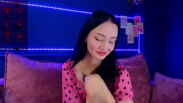 Snapshot of _holly_berry_ chatting on October 2025 02:31:01 AM holly berry online show from October 2025 02:31:01 AM