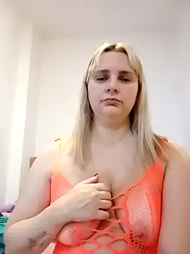 JessicaItalia online show from October 2025 09:21:02 AM