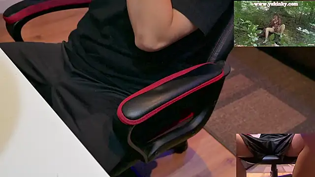 Snapshot of Nudistboyy22 chatting on September 2025 06:02:01 PM Nudistboyy22 online show from September 2025 06:02:01 PM