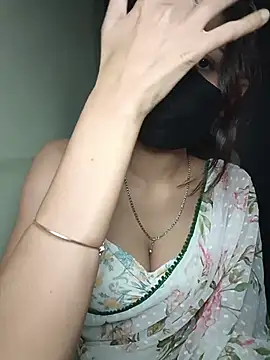 Snapshot of Isha_Sax chatting on November 2025 06:35:02 AM Isha Sax online show from November 2025 06:35:02 AM