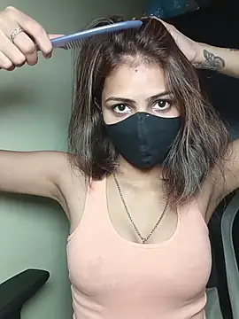 Snapshot of Isha_Sax chatting on November 2025 07:41:02 AM Isha Sax online show from November 2025 07:41:02 AM