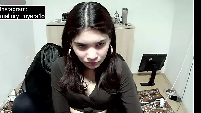 MalloryMyers online show from December 2025 07:43:01 PM