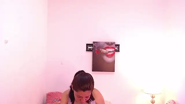 Snapshot of renataj chatting on November 2025 09:39:01 AM renataj online show from November 2025 09:39:01 AM