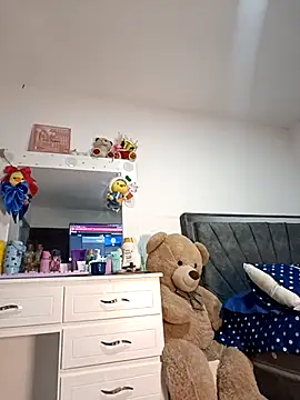 tifanny turner online show from February 2026 01:48:02 PM