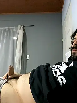 Snapshot of uto857 chatting on September 2025 01:00:01 AM uto857 online show from September 2025 01:00:01 AM