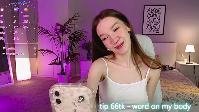 Shriya Sarann online show from October 2025 02:07:02 PM