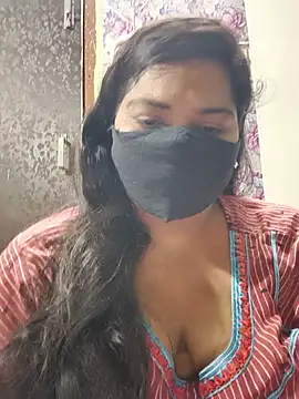 Snapshot of Liyaa_24 chatting on May 2026 05:31:02 PM Liyaa 24 online show from May 2026 05:31:02 PM