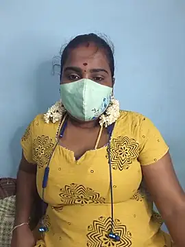 Snapshot of Tamil_riyalini12 chatting on July 2026 04:49:02 AM Tamil riyalini12 online show from July 2026 04:49:02 AM
