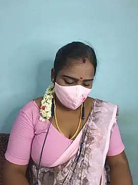 Snapshot of Tamil_riyalini12 chatting on July 2026 04:40:01 AM Tamil riyalini12 online show from July 2026 04:40:01 AM