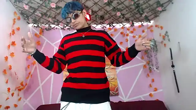 Bastian boyshot77 online show from October 2025 07:54:01 PM