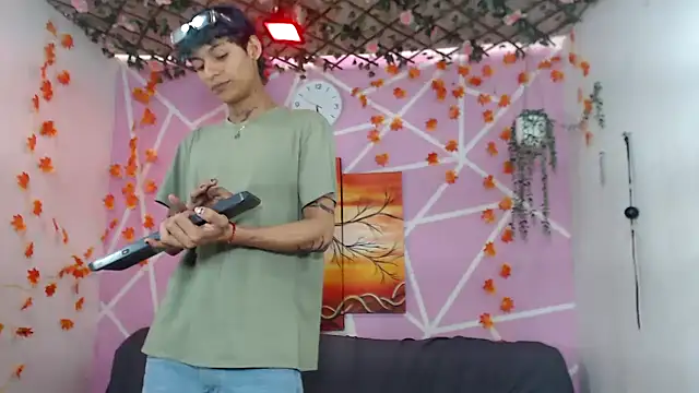 Bastian boyshot77 online show from October 2025 07:45:02 PM