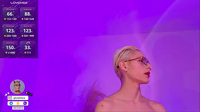 liiamluna  online show from February 2026 09:14:01 AM