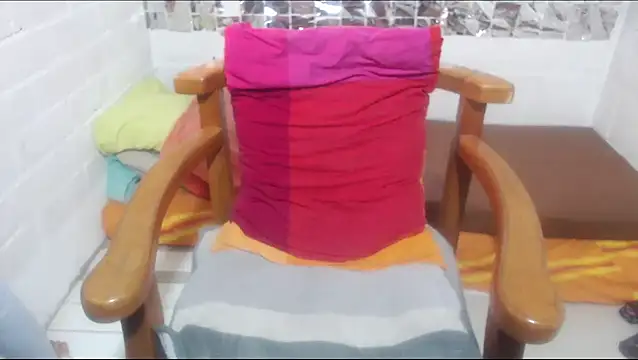 rose-crystal online show from February 2026 11:03:02 PM