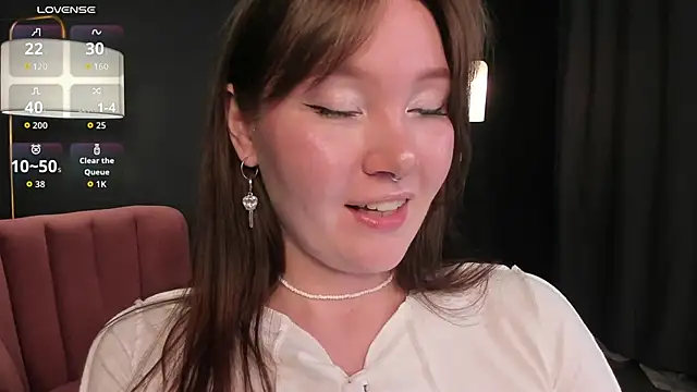 Ash Hasmy online show from September 2025 12:40:01 PM