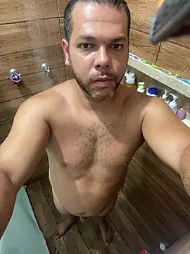 Snapshot of emerdal chatting on January 2026 12:54:01 PM emerdal online show from January 2026 12:54:01 PM