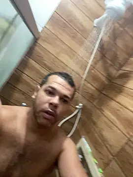 Snapshot of emerdal chatting on February 2026 09:18:02 PM emerdal online show from February 2026 09:18:02 PM