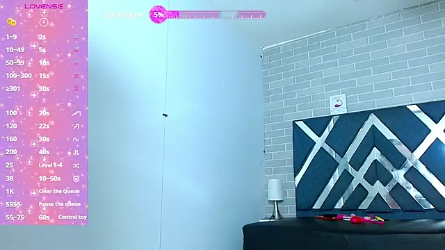 Snapshot of Raven_Doll19 chatting on October 2025 04:02:02 AM Raven Doll19 online show from October 2025 04:02:02 AM