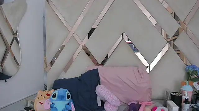 Snapshot of arixht chatting on September 2025 06:35:01 AM arixht online show from September 2025 06:35:01 AM