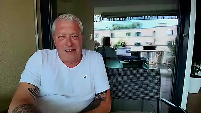 Kinky Couple69 online show from September 2025 04:28:01 PM