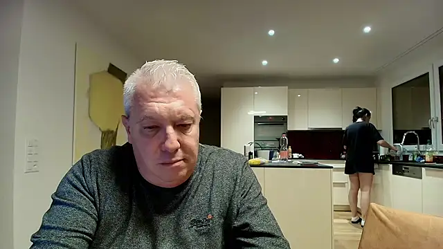 Kinky Couple69 online show from October 2025 06:49:01 PM