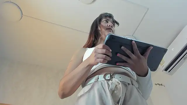 juliette pretty  online show from October 2025 07:14:02 PM