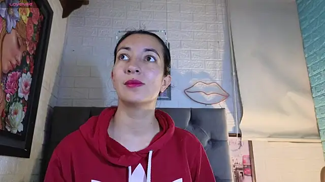 Snapshot of SALOME_KORLAND chatting on October 2025 03:54:01 PM SALOME KORLAND online show from October 2025 03:54:01 PM