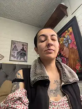 Snapshot of SALOME_KORLAND chatting on October 2025 07:47:01 PM SALOME KORLAND online show from October 2025 07:47:01 PM