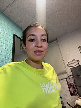 Snapshot of SALOME_KORLAND chatting on October 2025 09:47:02 PM SALOME KORLAND online show from October 2025 09:47:02 PM