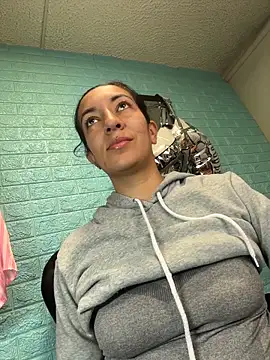 Snapshot of SALOME_KORLAND chatting on October 2025 11:47:02 AM SALOME KORLAND online show from October 2025 11:47:02 AM