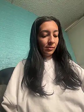 Snapshot of SALOME_KORLAND chatting on November 2025 11:43:02 AM SALOME KORLAND online show from November 2025 11:43:02 AM