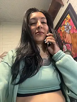 Snapshot of SALOME_KORLAND chatting on November 2025 11:43:01 AM SALOME KORLAND online show from November 2025 11:43:01 AM