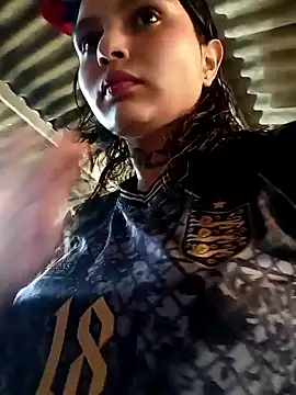 Snapshot of Alis_1327 chatting on September 2025 12:40:01 PM Alis 1327 online show from September 2025 12:40:01 PM