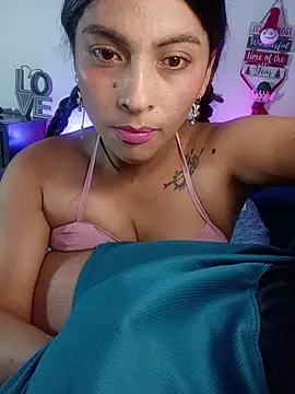 Fox Roxxan online show from December 2025 03:38:02 AM