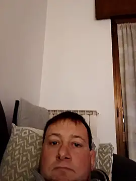 Snapshot of Alessio1987 chatting on January 2026 05:37:01 PM Alessio1987 online show from January 2026 05:37:01 PM