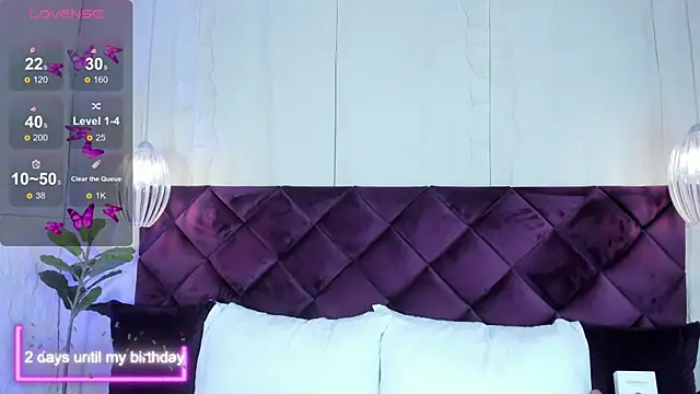 Snapshot of SofiAdanss chatting on January 2026 11:37:01 AM SofiAdanss online show from January 2026 11:37:01 AM