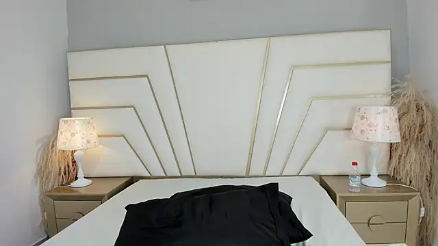 Snapshot of Lucianaa_Collins chatting on December 2025 12:36:02 PM Lucianaa Collins online show from December 2025 12:36:02 PM