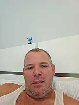 cubanitofeliz40 online show from February 2026 02:11:02 PM