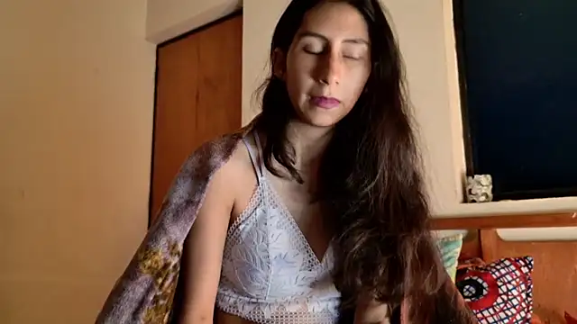 Snapshot of _MoonLipson_ chatting on October 2025 03:59:02 AM MoonLipson online show from October 2025 03:59:02 AM