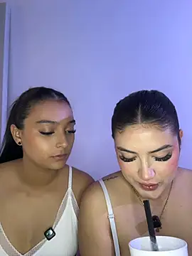 Snapshot of nicolexxaleja chatting on May 2026 04:56:01 PM nicolexxaleja online show from May 2026 04:56:01 PM