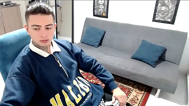 santii ss online show from November 2025 02:57:02 PM